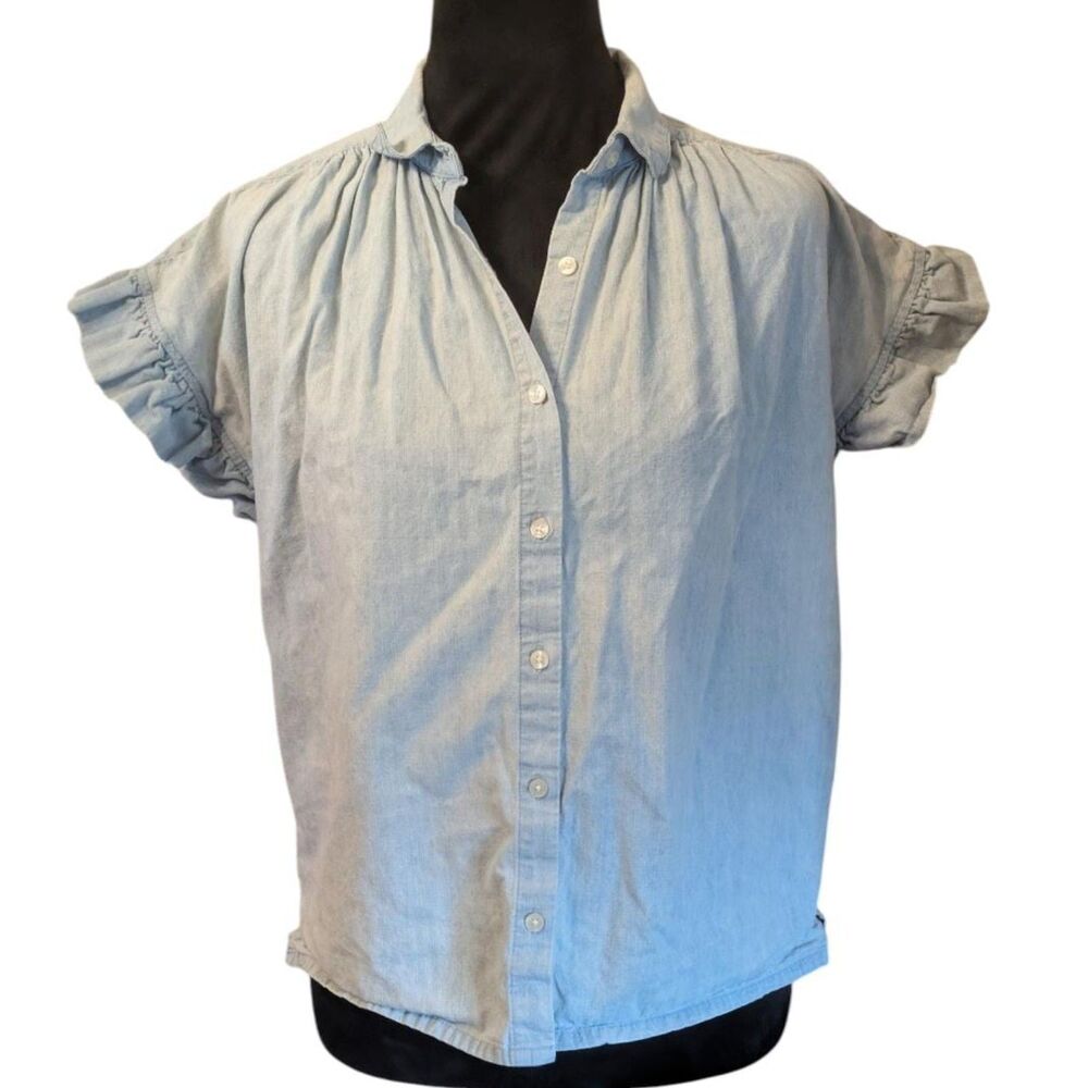 Trovata Birds of Paradis  Light Wash Chambray Ruffle Sleeve Shirt, Size XS